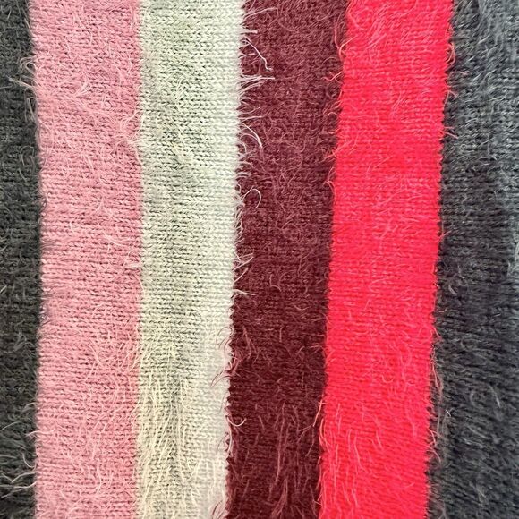 Women's Red Blank NYC Stripe Funnel Neck Eyelash Sweater sz M - Picture 5 of 10